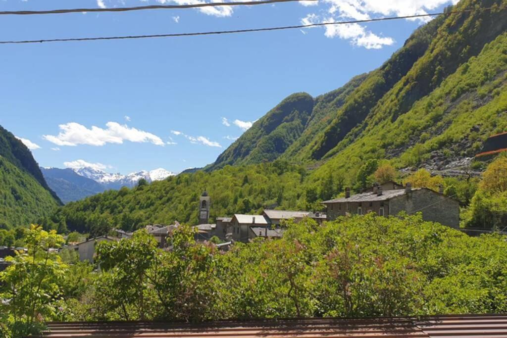 Val MasinoLa Finestra Sul Fiume-Graziosa Mansarda.Cir 014O74アパートメント エクステリア 写真